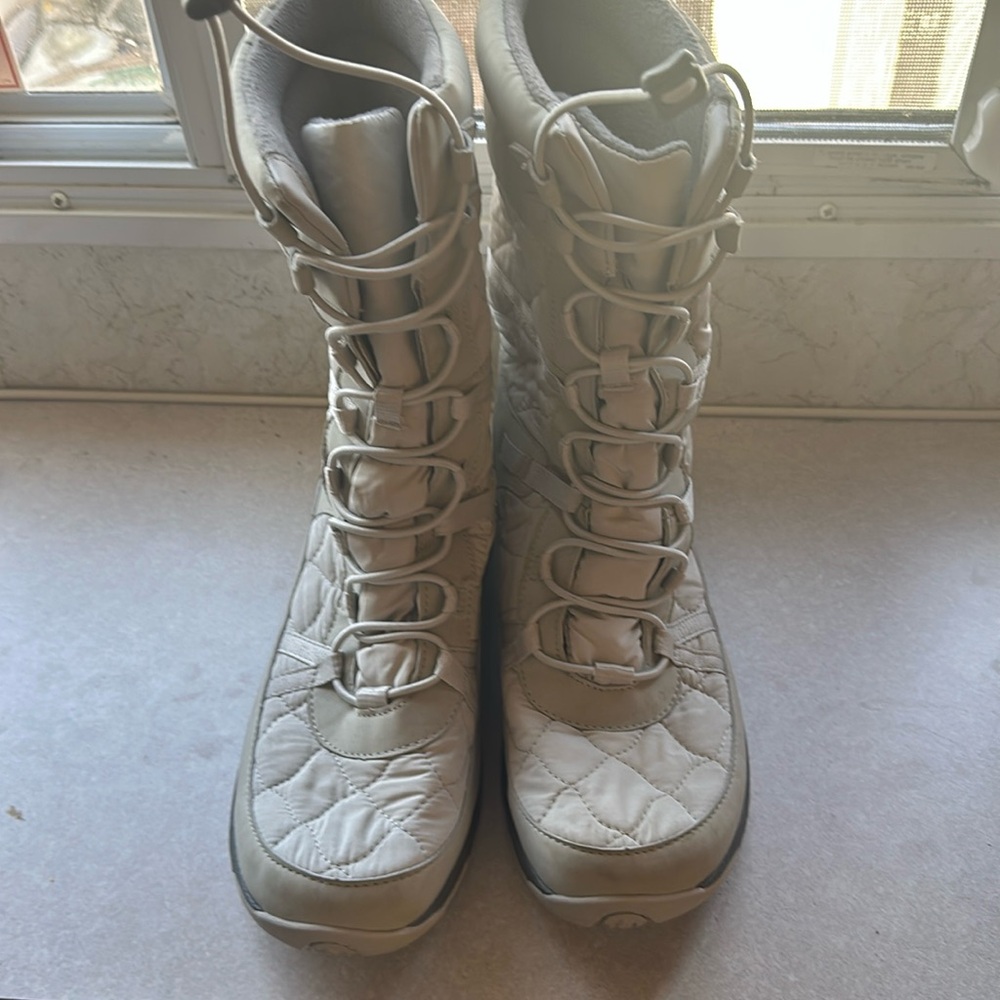 Merrell Approach Tall Winter Boot Women’s Size 10